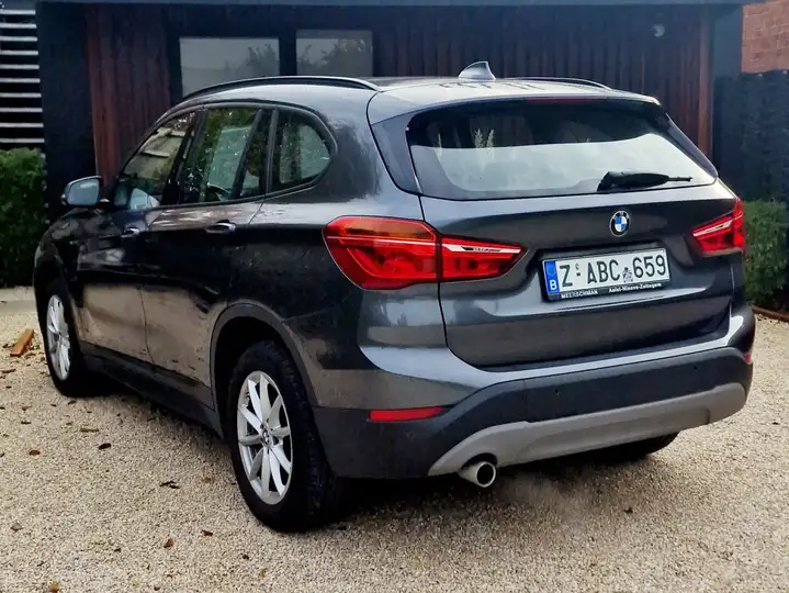 BMW X1 1.5i sDrive18