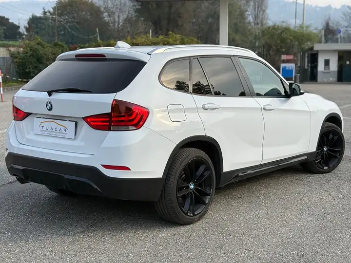 BMW X1 Sport Line 18 d